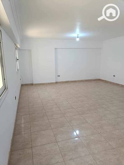 3 Bedroom Flat for Sale in Maadi, Cairo - 6e45c596-3fd7-45de-8476-1e8211f7d7b6. jpg
