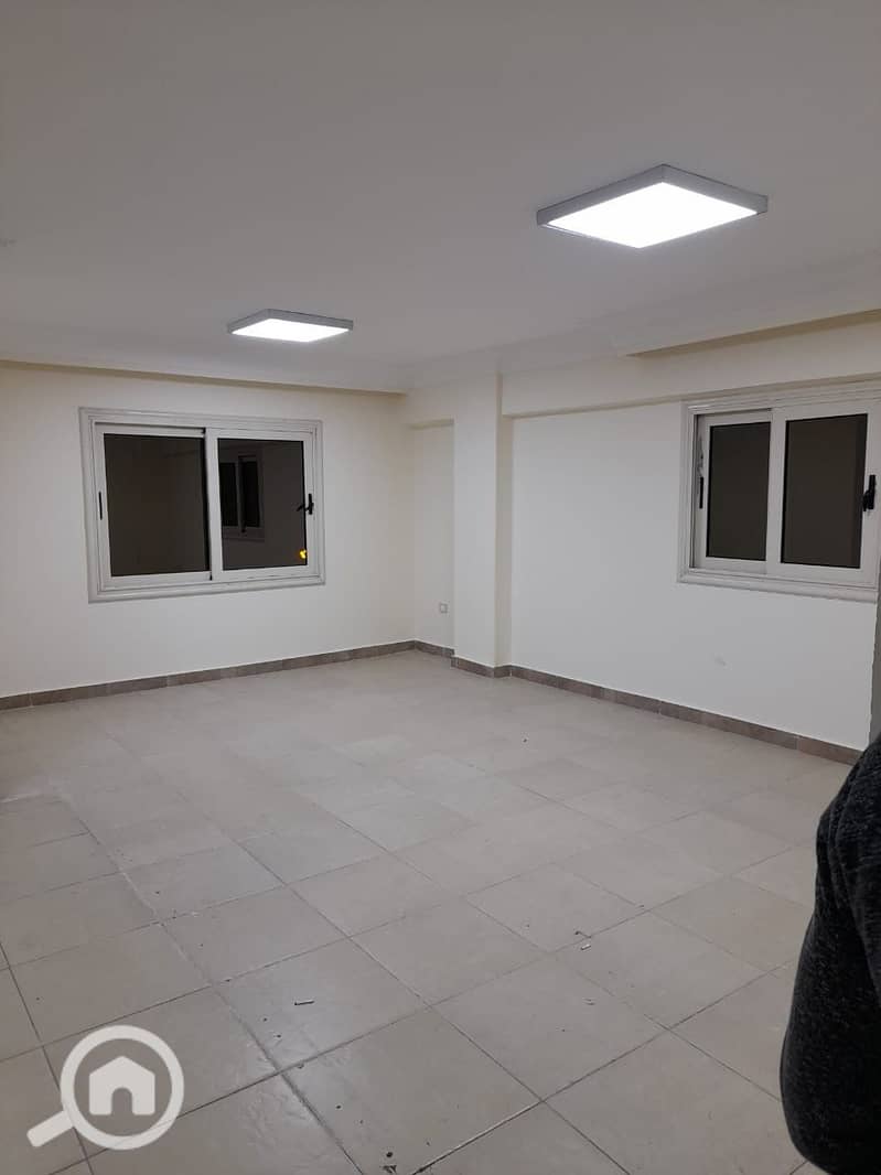 Office for rent in Maadi, 3 air-conditioned rooms - Aanzicht 3