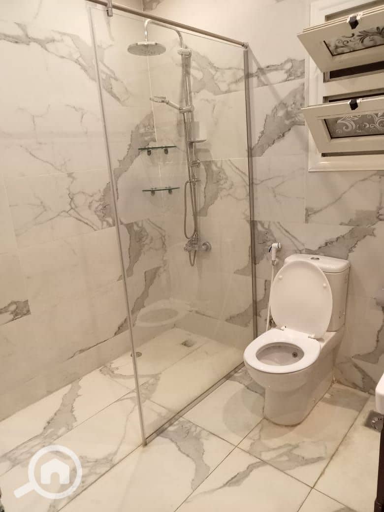 Furnished hotel apartment with hotel finishing for daily and monthly rental for families for upscale and distinguished living. - Widok 3