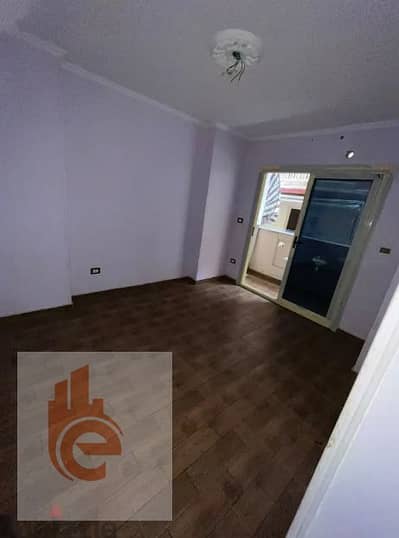 شقة 3 غرف نوم للايجار في سموحة، الإسكندرية - ممحمحطمحم. png