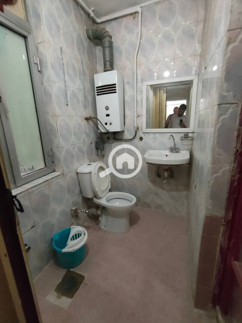 8 1001071315. jpg