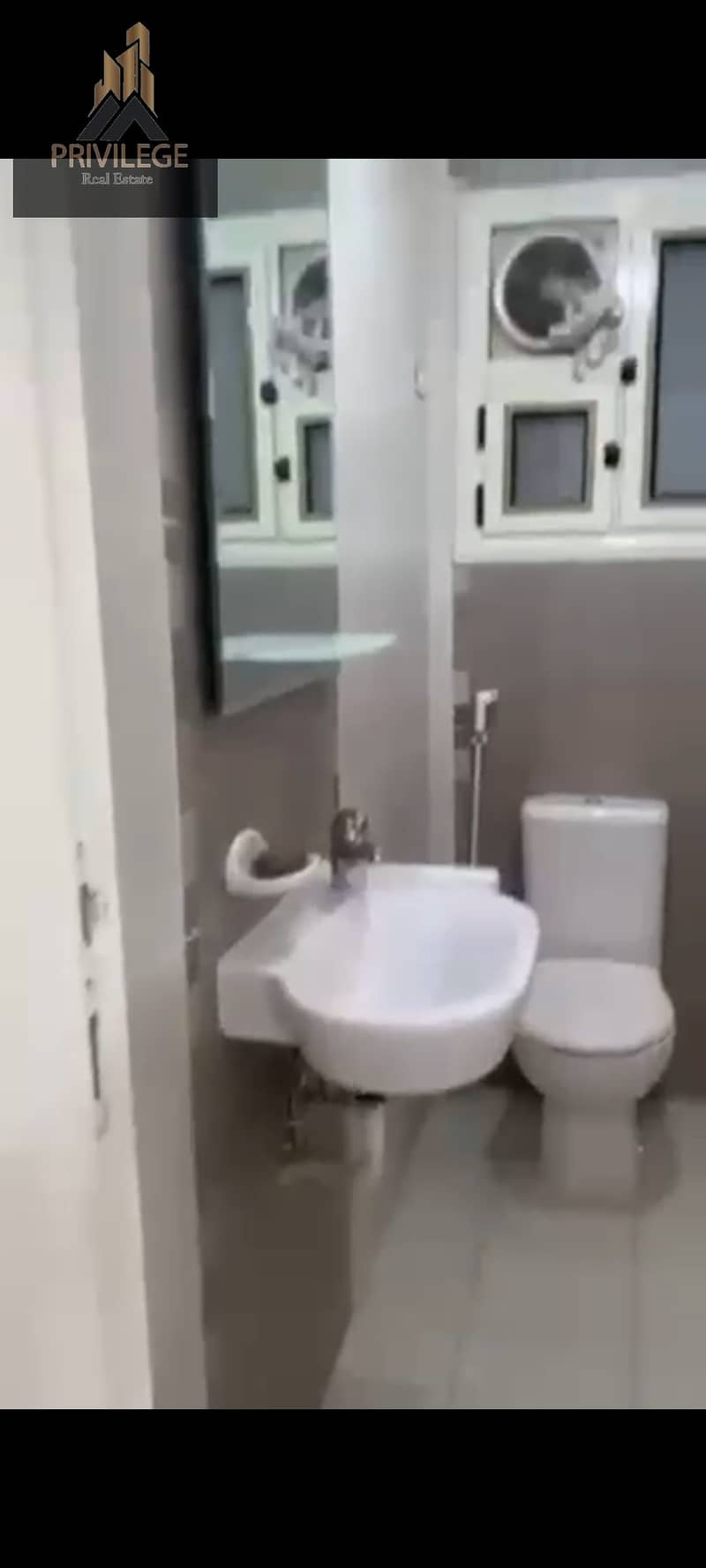 2 1000228457. jpg