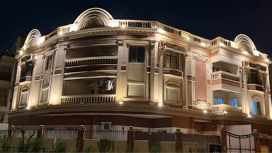 4 Bedroom Flat for Sale in New Cairo, Cairo - شقه للبيع في التجمع الخامس - الياسمين فيلات - امكانيه التقسيط 4 Bedroom Flat for Sale in New Cairo, Cairo - شقه للبيع في التجمع الخامس - الياسمين فيلات - امكانيه التقسيط