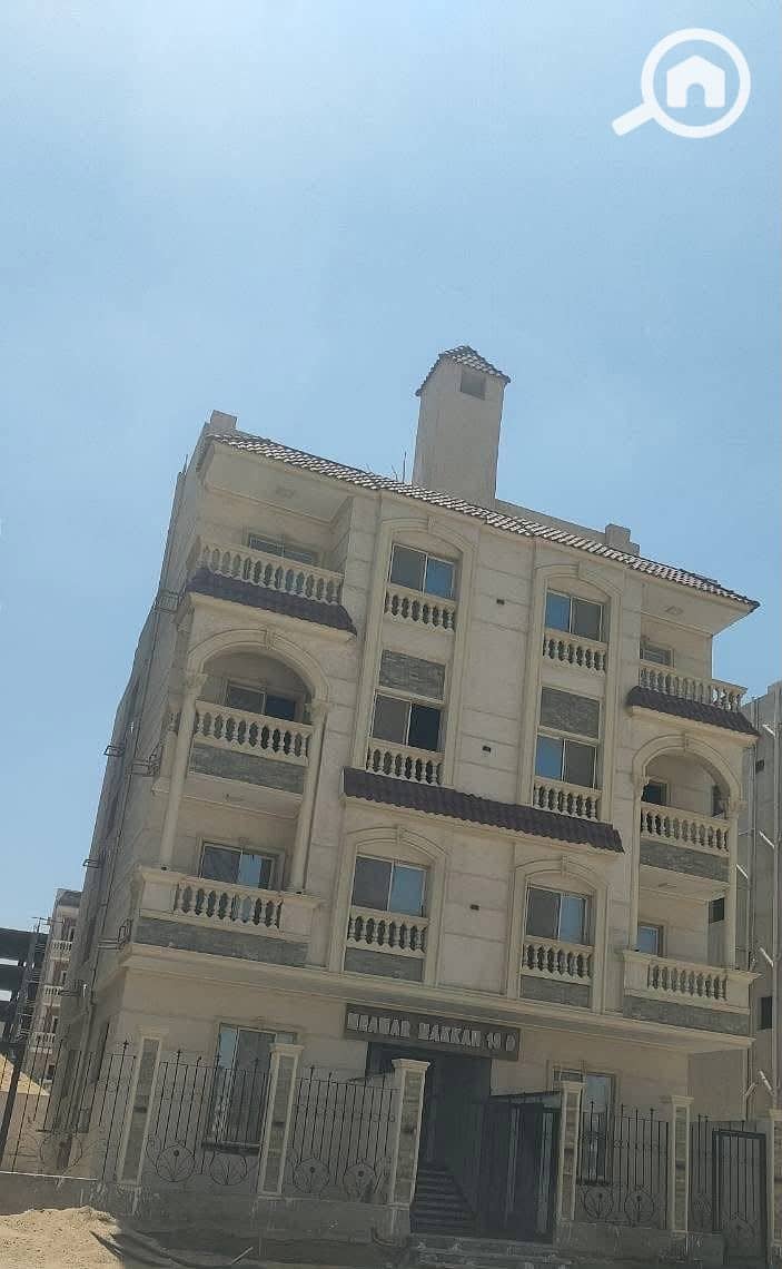 Ready to move apartment in new nargs facing north open view direct access from gamal abdelnasser axis - Vista 6