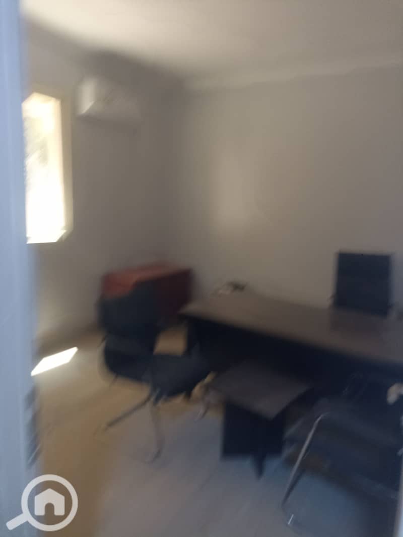 7 1000365606. jpg