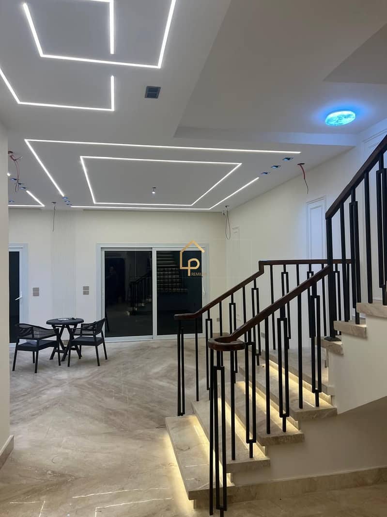 Townhouse corner for rent in Etapa Sheikh Zayed - Ansicht 4