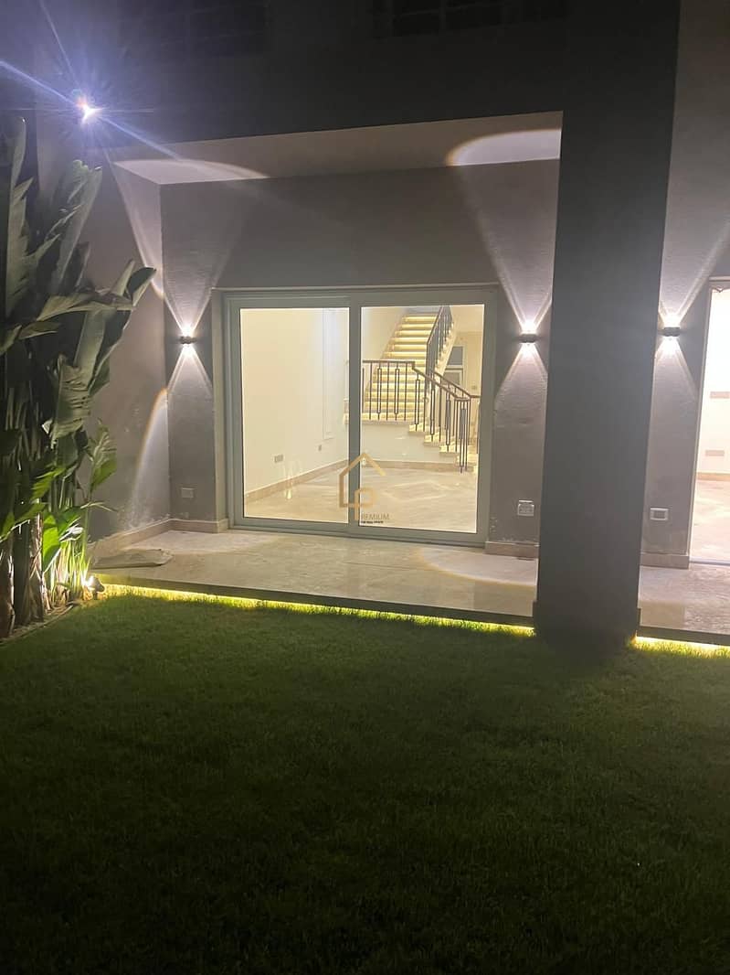 Townhouse corner for rent in Etapa Sheikh Zayed - Ansicht 5