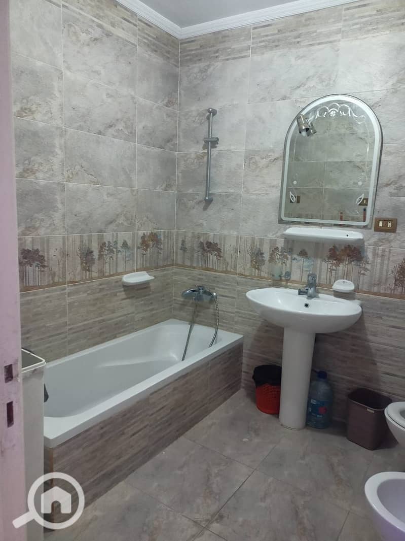 Furnished apartment for daily rent near the park - Fler