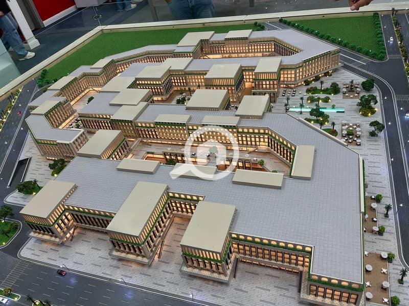 An administrative office of 50m for sale with a direct view of the plaza in MAJAN MALL ** on the main El Zewail street in October Gardens ** with the lowest down payment and the longest repayment period without interest. - Bild 3