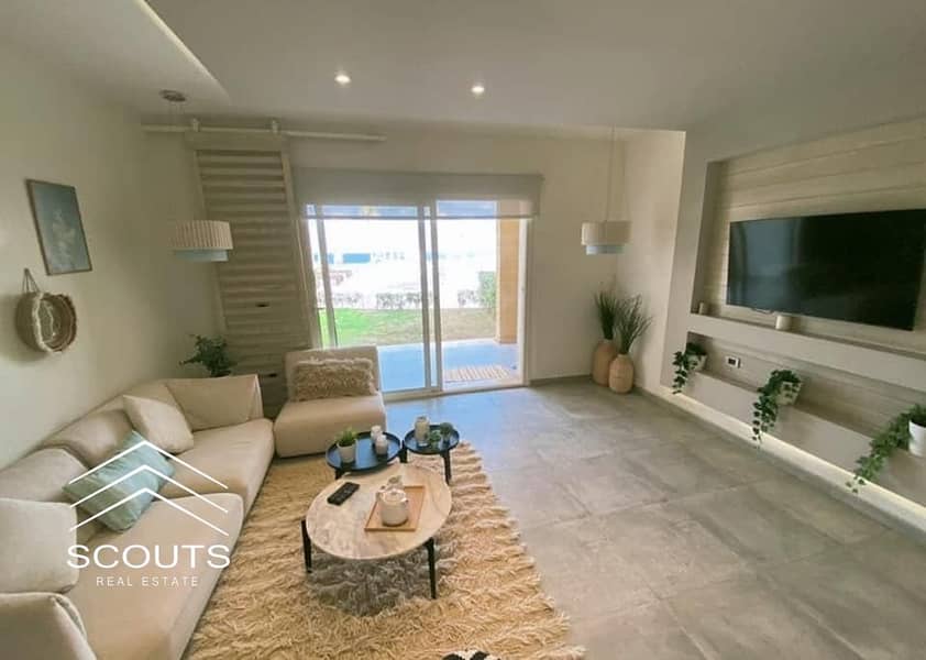**Fully Finished Chalet for Sale with Kitchen & ACs | Sea View | Hotel-Managed | High Investment Return | Seazen, North Coast** - Widok 3