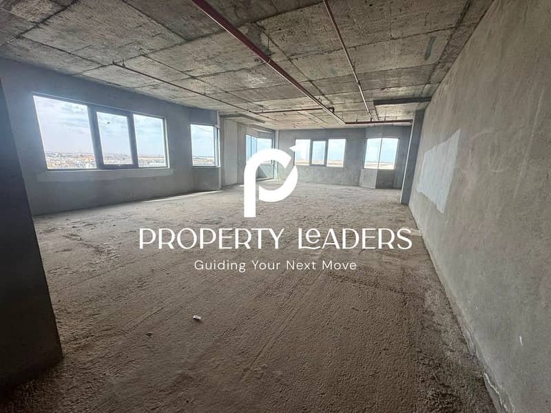 Office for sale in Portal A - Sodic - El Sheikh Zayed - Corner double view - Aanzicht 2