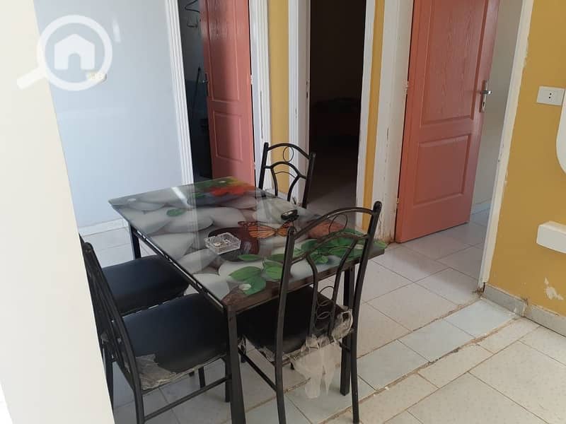 Chalet for rent in Lotus Village K90, two bedrooms, one air-conditioned room, and an air-conditioned sitting room with a balcony in the middle of the village. - Vista 5