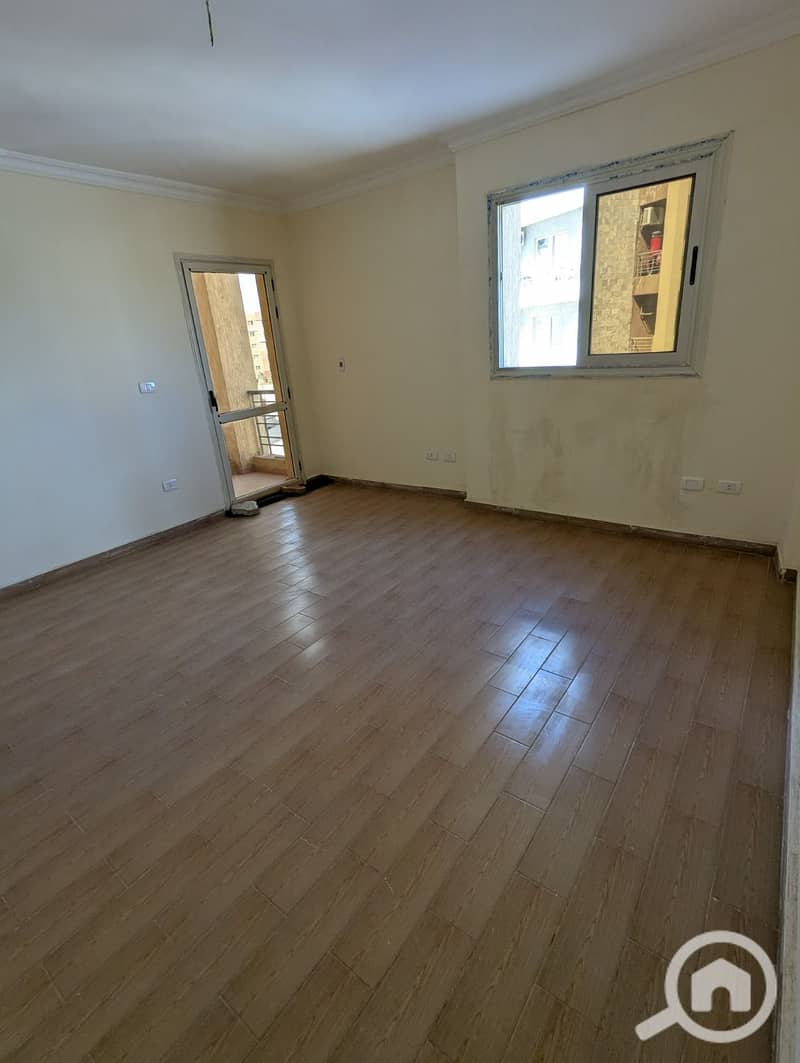 A distinctive apartment for sale in Dar Misr – Al-Qarnfal – First Settlement. A brand new apartment that has never been lived in before. - Ansicht 4