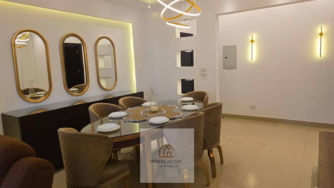2 d3d23b95-f4b1-4e5c-8aac-64236ba1ae56. jpg