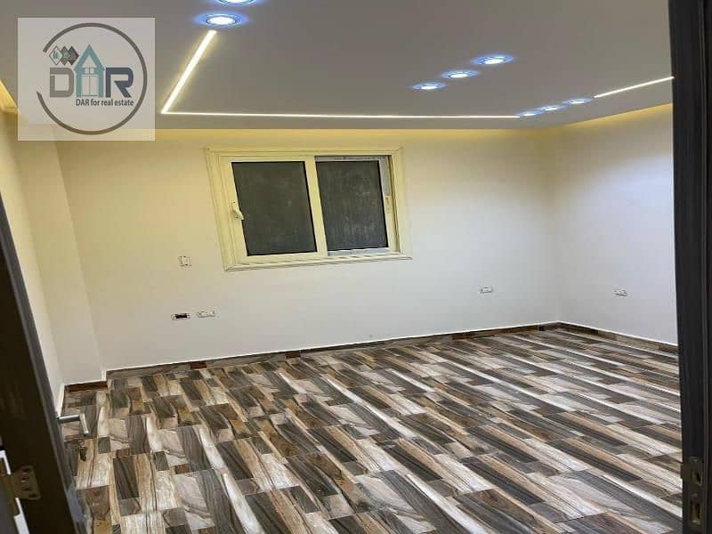 Excellent opportunity in Sheikh Zayed's 8th District | 190m² finished apartment | 3 bedrooms | Elevator | North-facing view - Mehr