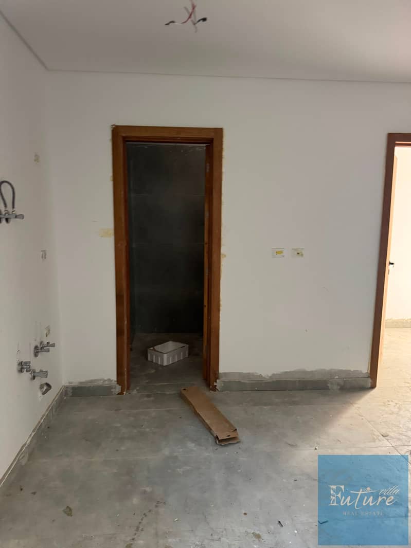 7 1001636614. jpg