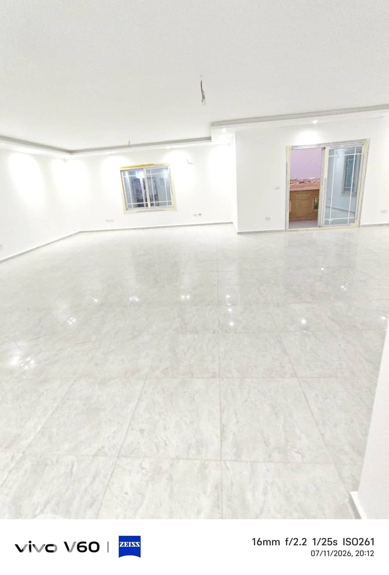 Apartment for sale in the Sixth Tourist Area overlooking the Dahshour Link directly with a northern view. - Aanzicht 4
