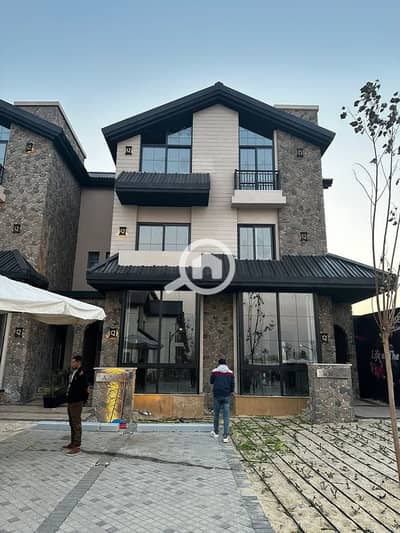 4 Bedroom Villa for Sale in Mostakbal City, Cairo - 674112391_1801453840828752_9113113082163667571_n. jpg 4 Bedroom Villa for Sale in Mostakbal City, Cairo - 674112391_1801453840828752_9113113082163667571_n. jpg