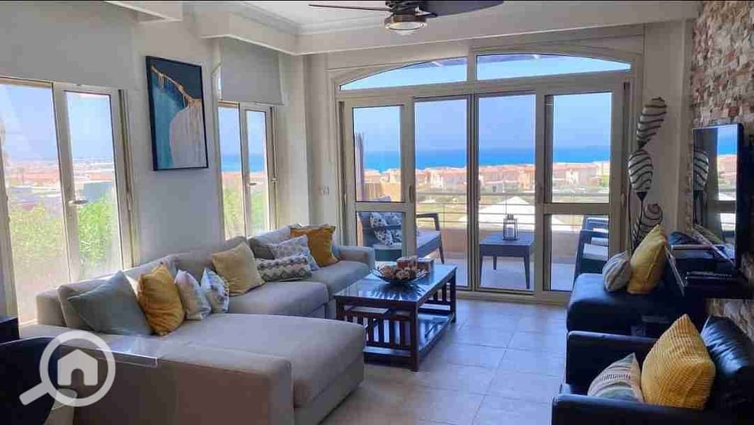 1000123538. jpg 1000123538. jpg