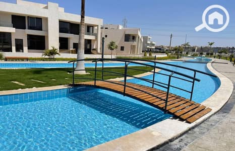 5 Bedroom Townhouse for Sale in Sheikh Zayed, Giza - WhatsApp Image 2025-10-21 at 19.04. 30_04cd8a6e_1400x900. jpg 5 Bedroom Townhouse for Sale in Sheikh Zayed, Giza - WhatsApp Image 2025-10-21 at 19.04. 30_04cd8a6e_1400x900. jpg