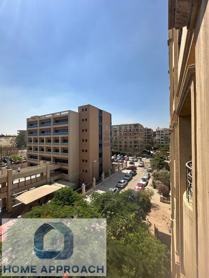 180 sqm Apartment for Rent in Masaken Sheraton | 3 Bedrooms | 3 Bathrooms | Parking | Parquet Flooring | Family Home - View 4