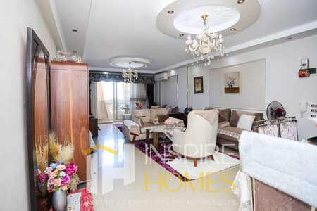 3 Bedroom Flat for Sale in Camp Caesar, Alexandria - 01. jpg