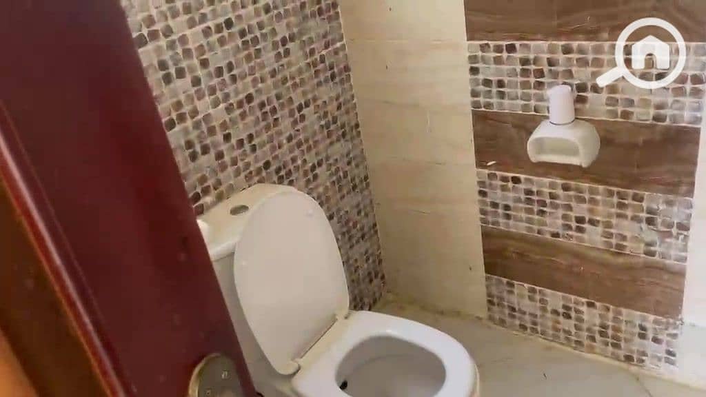 2 WhatsApp Video 2026-07-11 at 10.15. 12 PM_000014. jpg