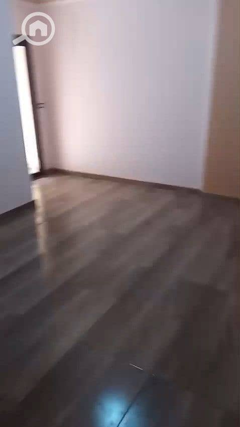 4 1. mp4_snapshot_00.46. 328. jpg
