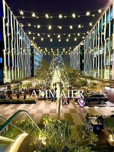 Office for Rent in Park Street Mall Sheikh Zayed | 161 SQM | Fully Finished with ACs | 3 Offices | Capital Business Park View - Więcej