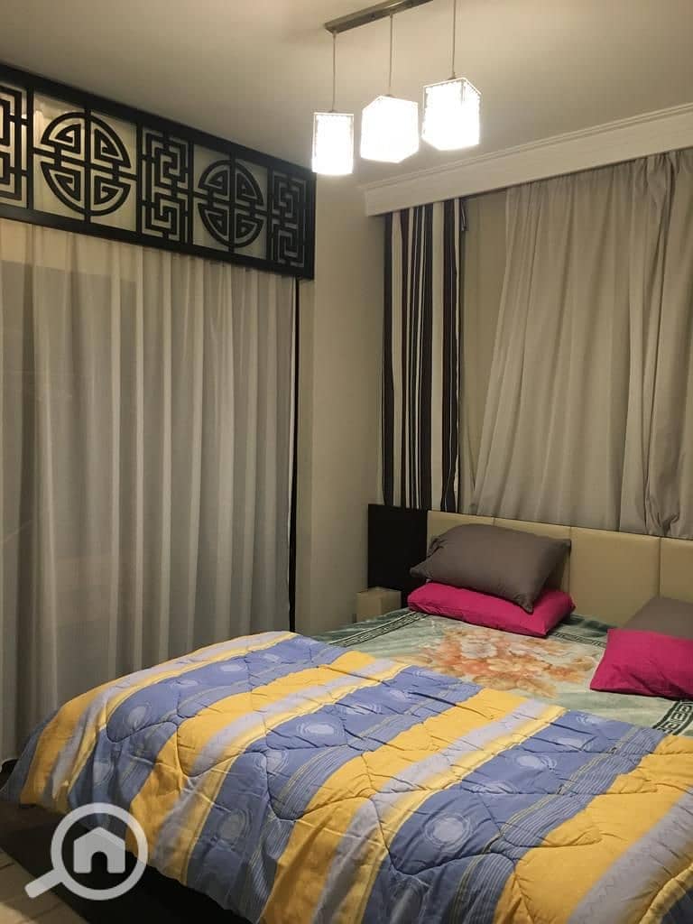 Luxurious furnished hotel apartment with air conditioning in a new building overlooking a garden on Karim Benouna Street, vertically located on Street 9, Muqattam. - Bild 3