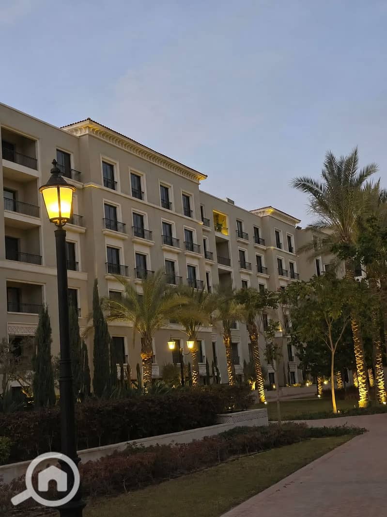 From owner | 123 sqm Ready Resale Apartment in Village West Sheikh Zayed - Vista 4