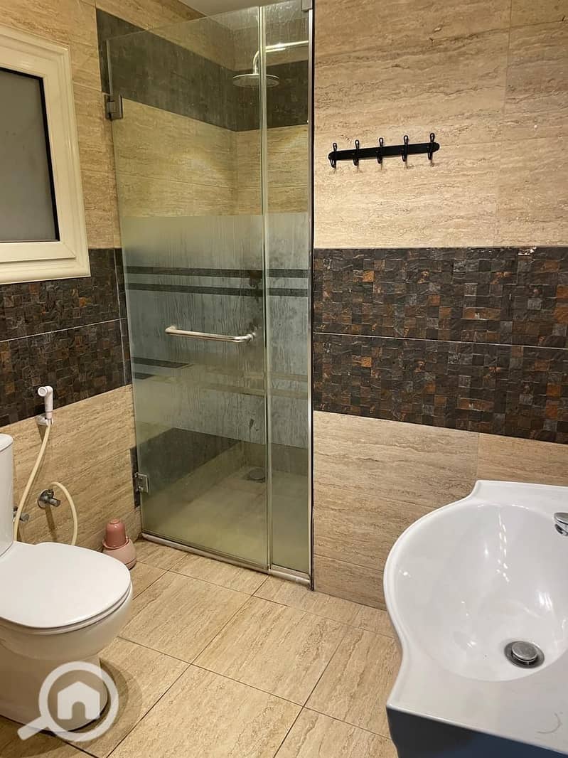 Super luxurious apartment in the most prestigious locations of Heliopolis for upscale living - Aanzicht 5