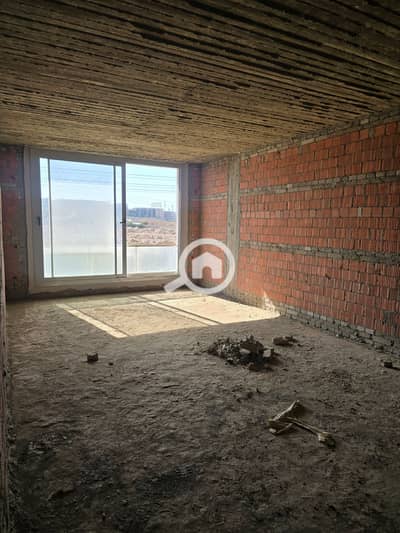 2 Bedroom Apartment for Sale in 6th of October, Giza - 20260622_165709. jpg