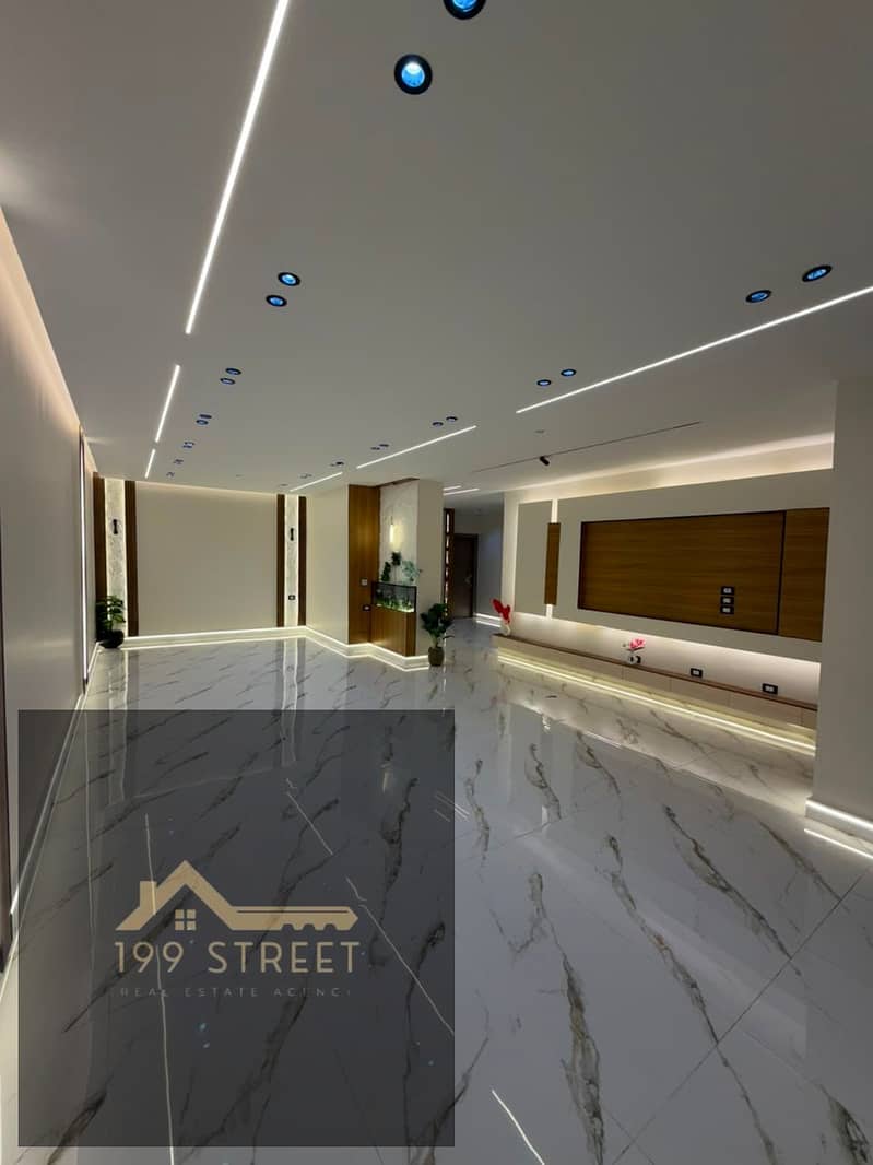 Ground Floor Villa with Private Garden for Sale in Hadayek Al Ahram Prime Location Near the Club Ultra Super Lux First Use - Bild 4