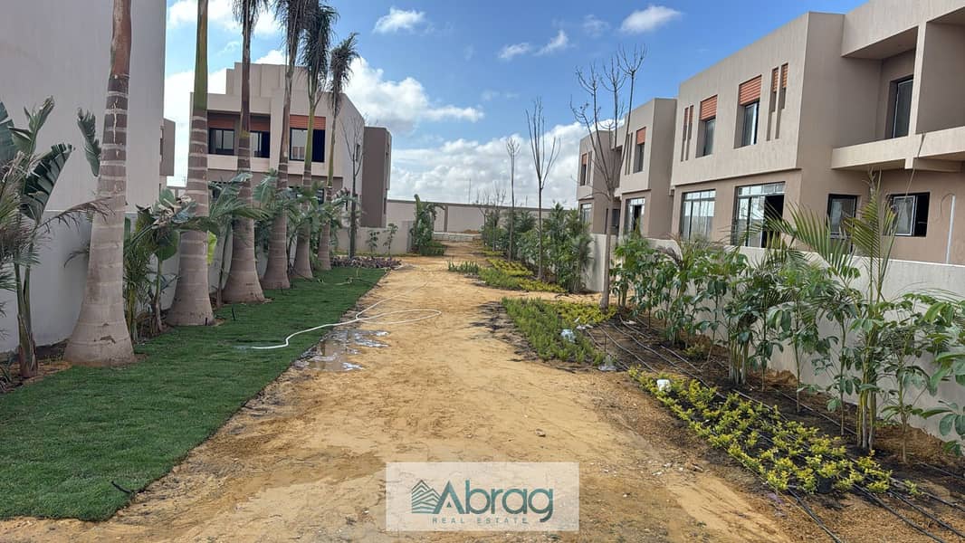 Townhouse for sale with an area of 290 meters in Sheikh Zayed, immediate sale - Ansicht 5