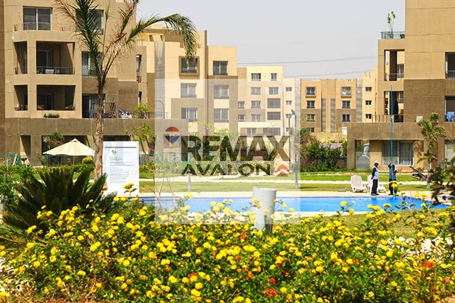 4 apartments-For-Sale-in-palm-parks. jpg