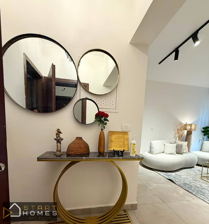 Fully furnished 100-square-meter, two-bedroom apartment for rent in Privado, Madinaty; features custom finishes and brand-new furniture and appliances - Aanzicht 6
