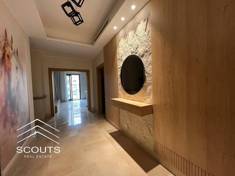 10 f39. jpg