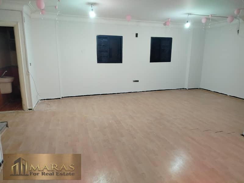 Apartment for Rent in New Maadi on Street 263 off Al Nasr Main Road Second Floor with Elevator 3 Bedrooms Family Residence Only - Widok 3