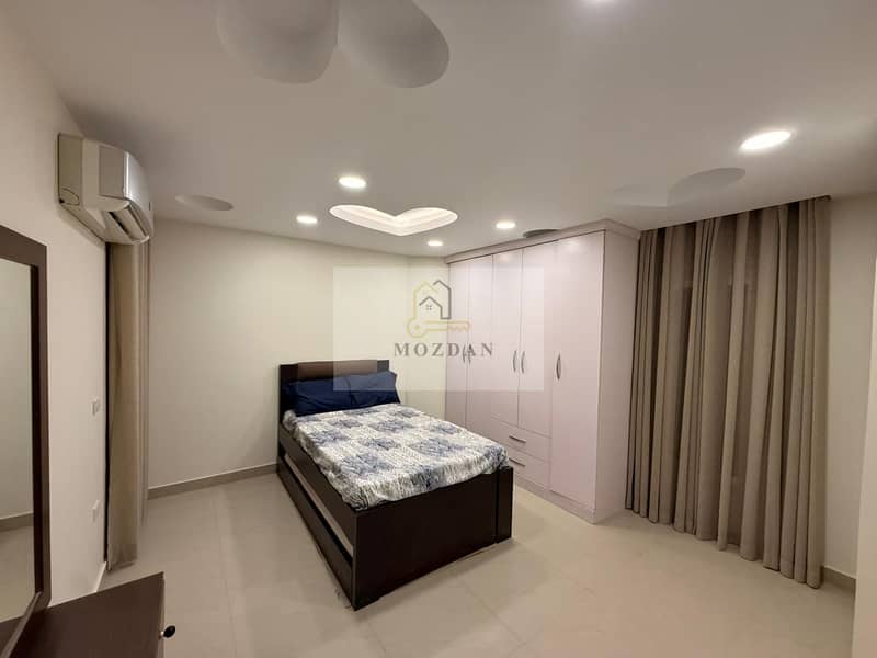 2 صورة واتساب بتاريخ 1447-04-12 في 12.58. 03_583fbd98. jpg