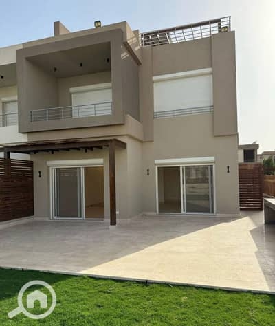 4 Bedroom Villa for Sale in 6th of October, Giza - c18ee4c8-f628-4126-9029-4010890f3d89. jpeg 4 Bedroom Villa for Sale in 6th of October, Giza - c18ee4c8-f628-4126-9029-4010890f3d89. jpeg