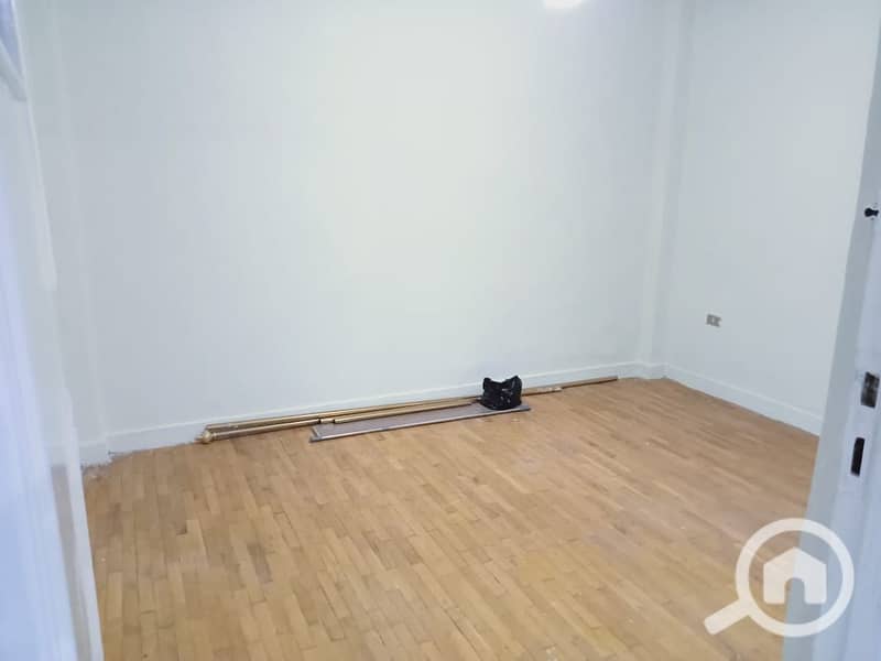 5 11329. jpg