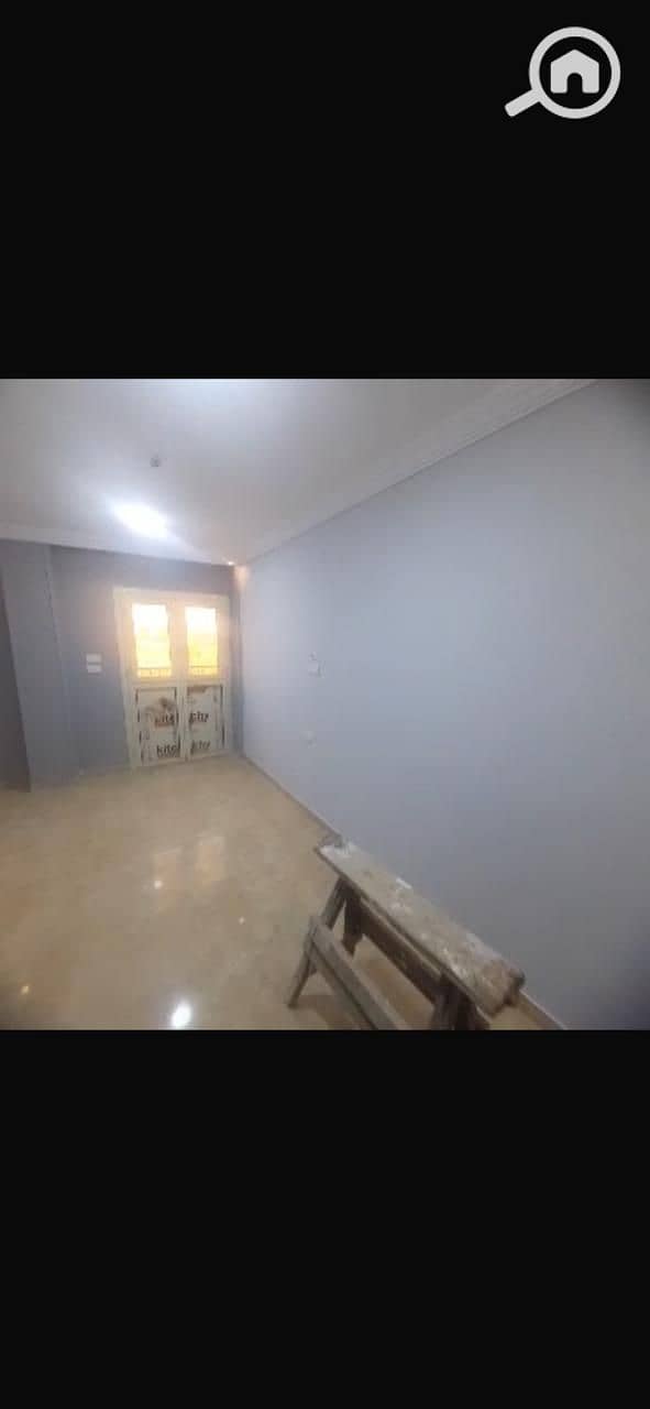 4 1000470599. jpg