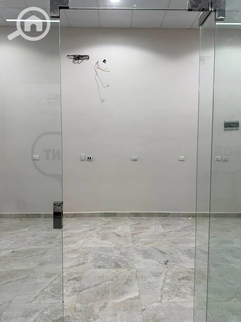 Shop 42M finished in Value Mall in the Gardinia Heights 2 area next to the Japanese School in the Fifth Settlement - Widok 4