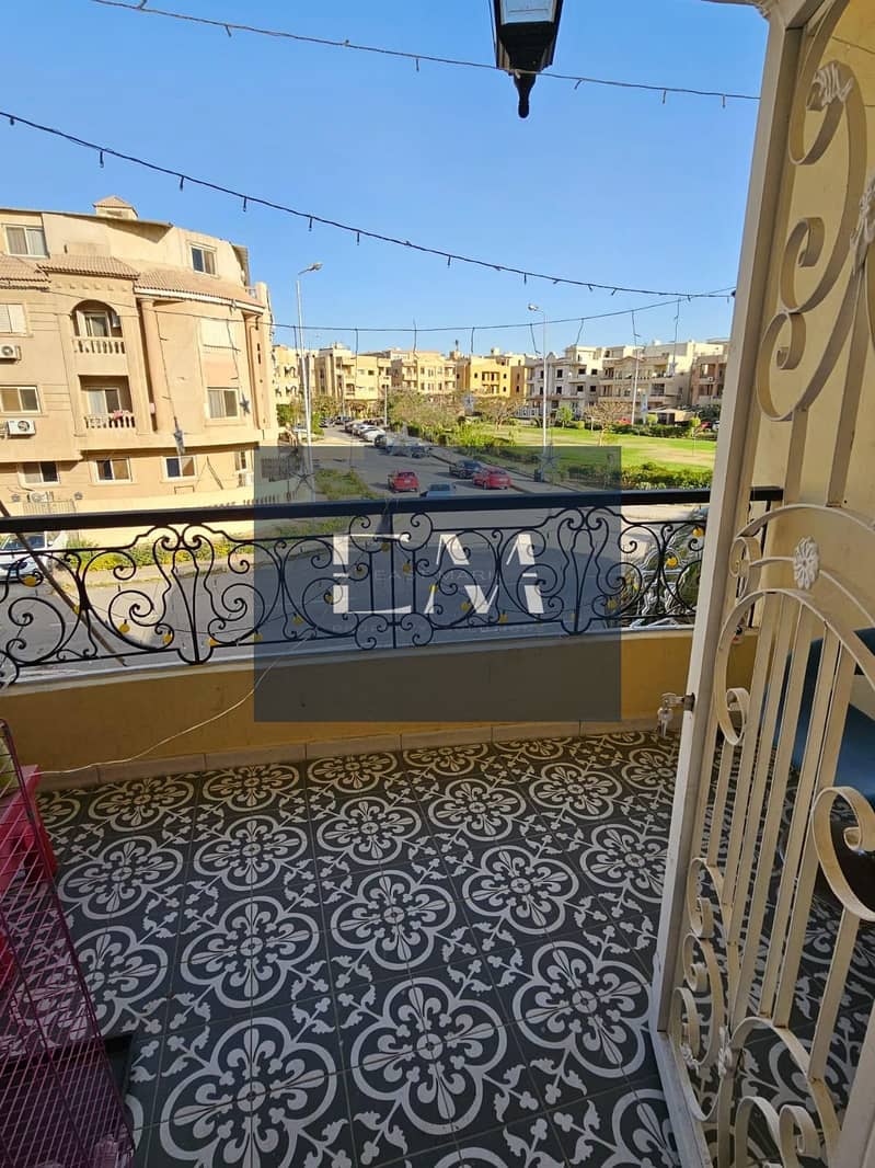 Fully Furnished Apartment for Sale with Air Conditioners and Garden View - Meer