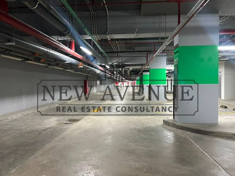 Prime Corner office with open view fully finished ready to move new Cairo - Widok 6