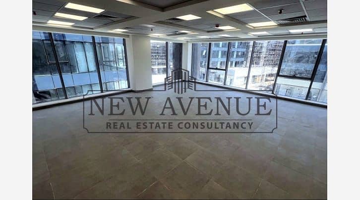 Prime Corner office with open view fully finished ready to move new Cairo - Więcej