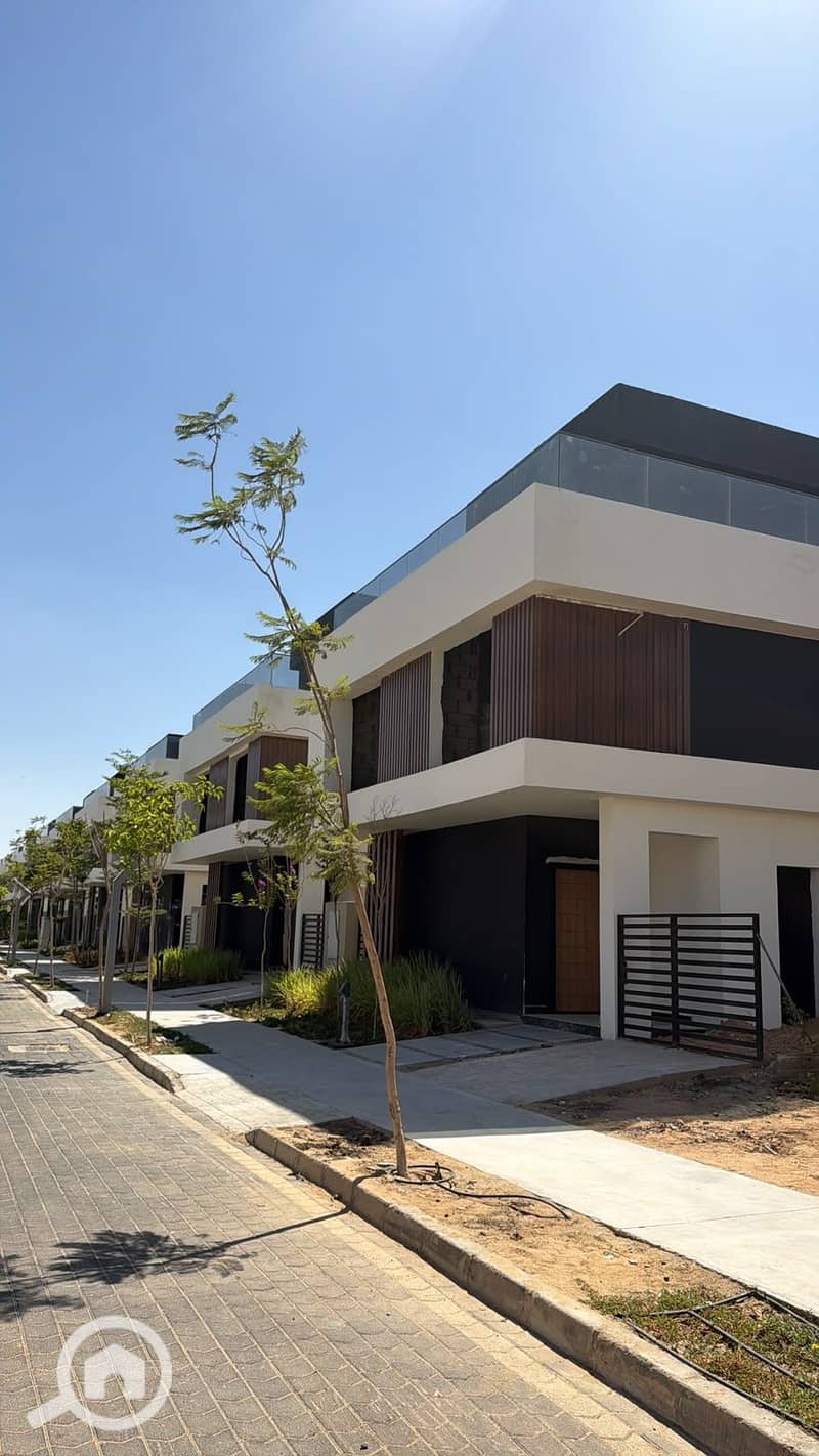Townhouse for sale – a unique opportunity in Sun Capital Compound - Widok 2