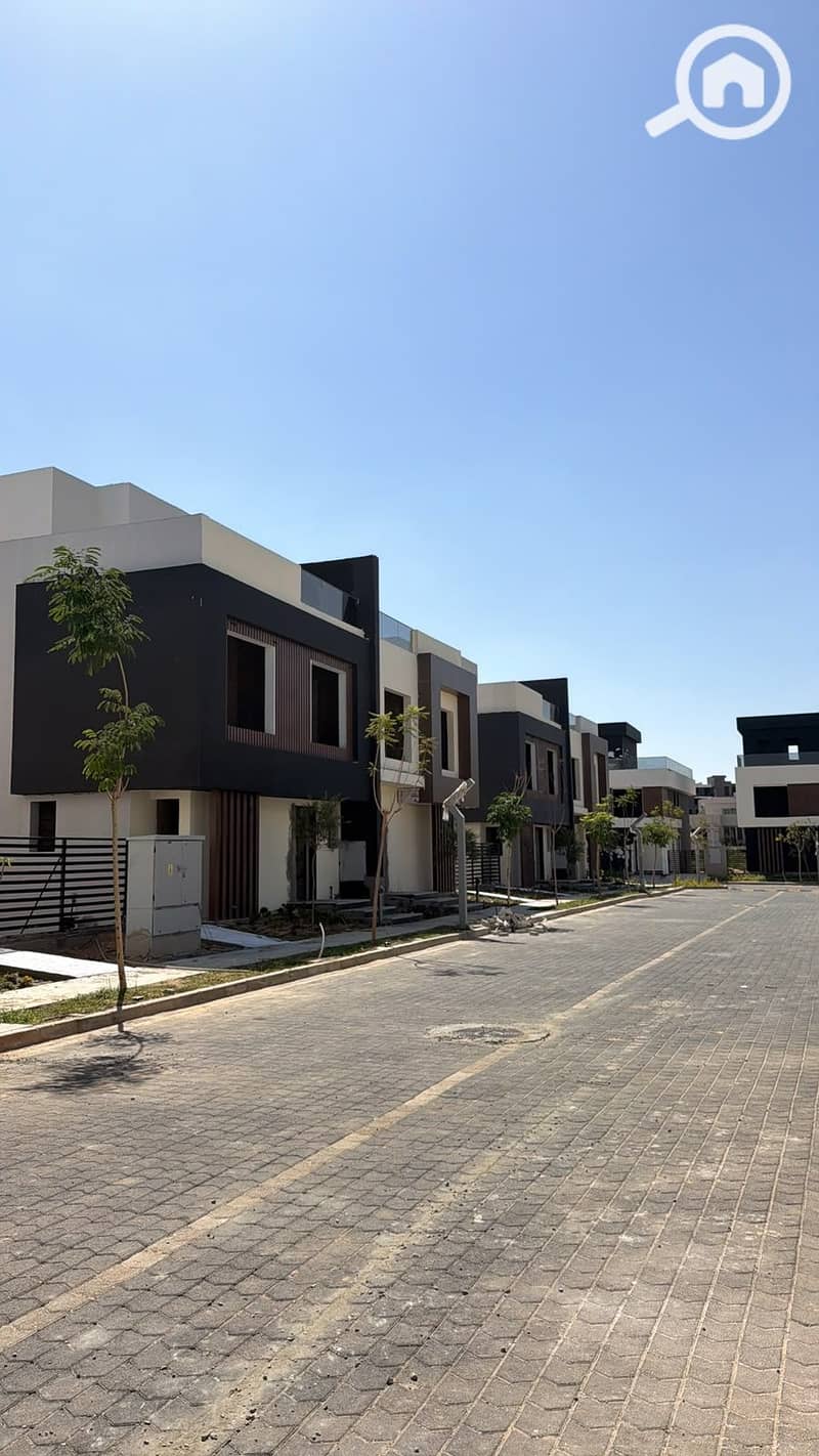 Townhouse for sale – a unique opportunity in Sun Capital Compound - Widok 3