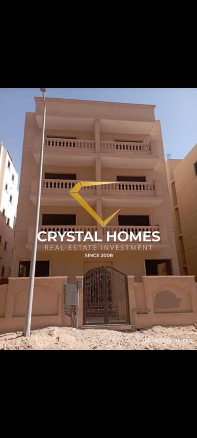 عقار سكني آخر 10+ غرف نوم للبيع في 6 اكتوبر، الجيزة - 3e8c5d51-1391-4a78-ac91-9b76649ba8f1. jpg